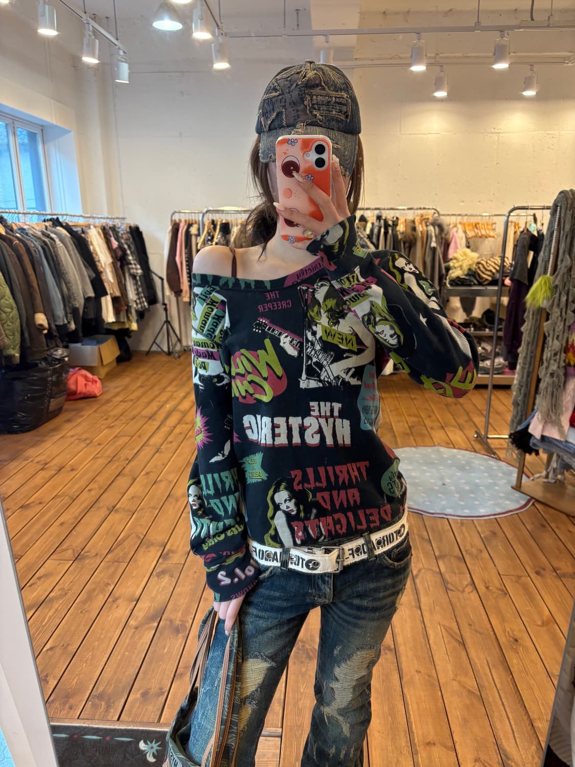 히스테릭글래머 블랙 패치 롱슬리브 상품이미지1