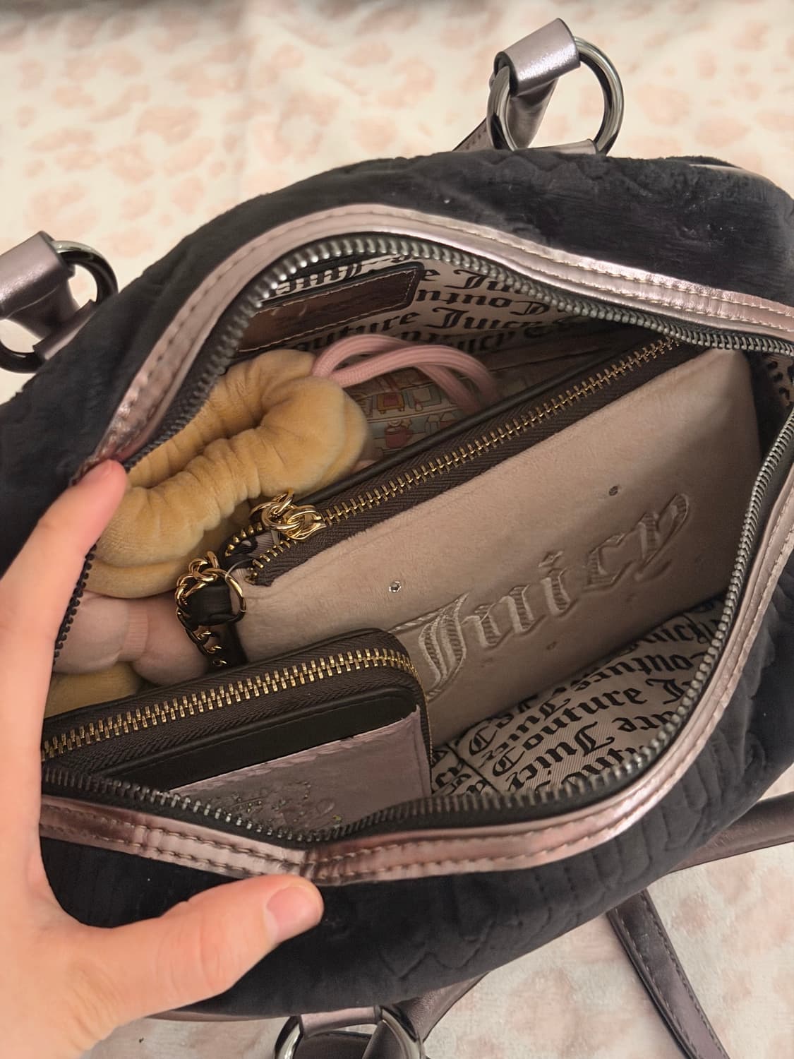 쥬시꾸뛰르 블랙하트 가방 빈티지 갸루 핀터깔 상품이미지3