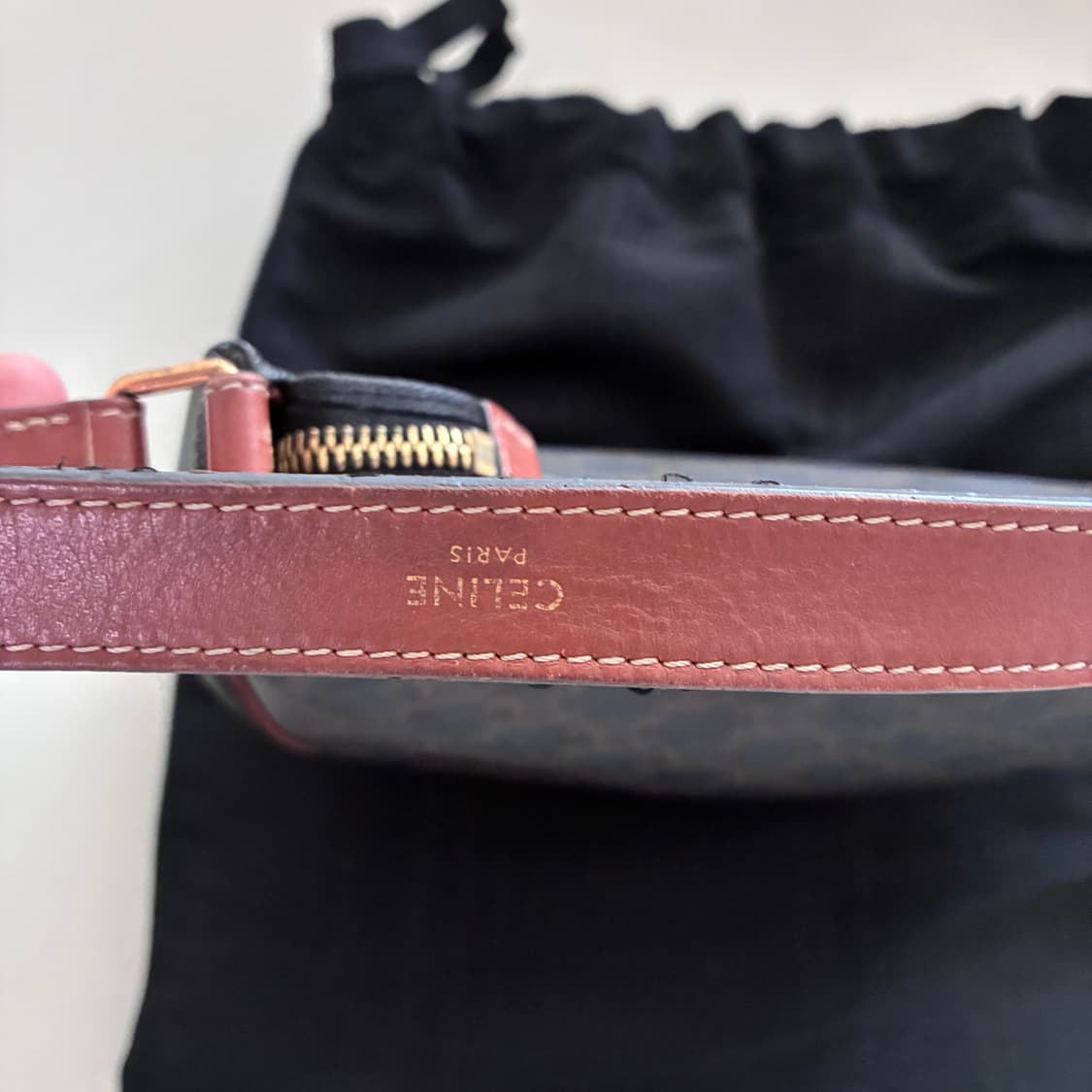 셀린느 아바백 미디움 상품이미지4