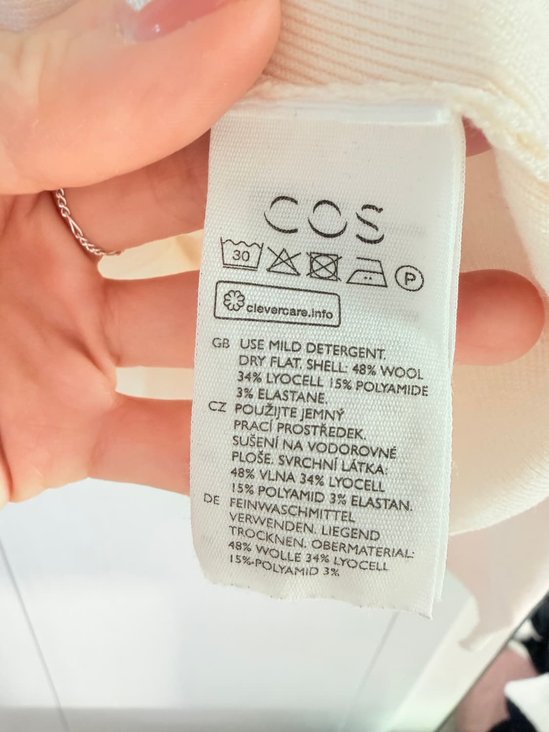 COS 코스 아이보리 가디건 상품이미지4