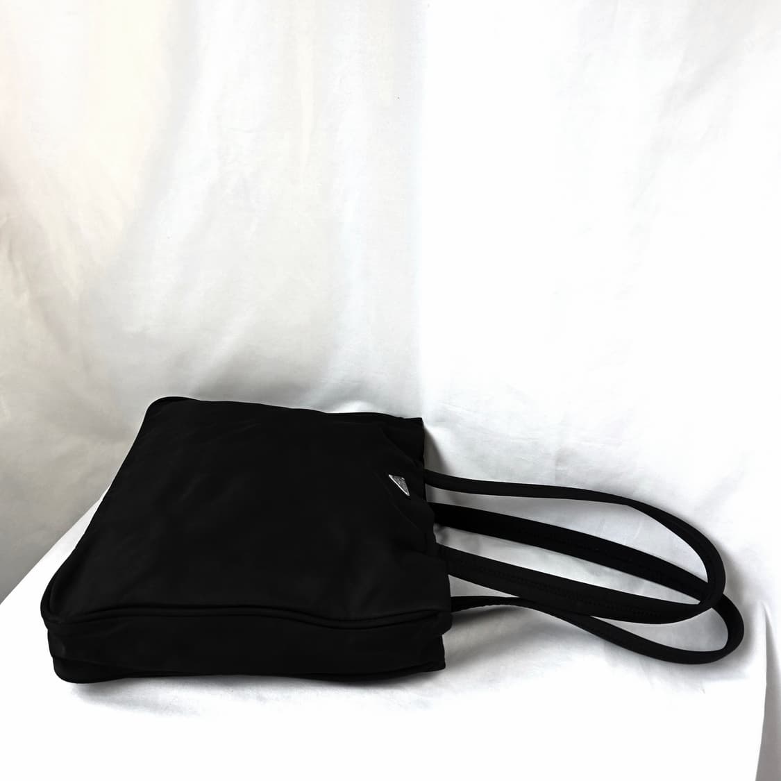 [정품 PRADA] 프라다 직사각 나일론 숄더백 쇼퍼백 상품이미지4