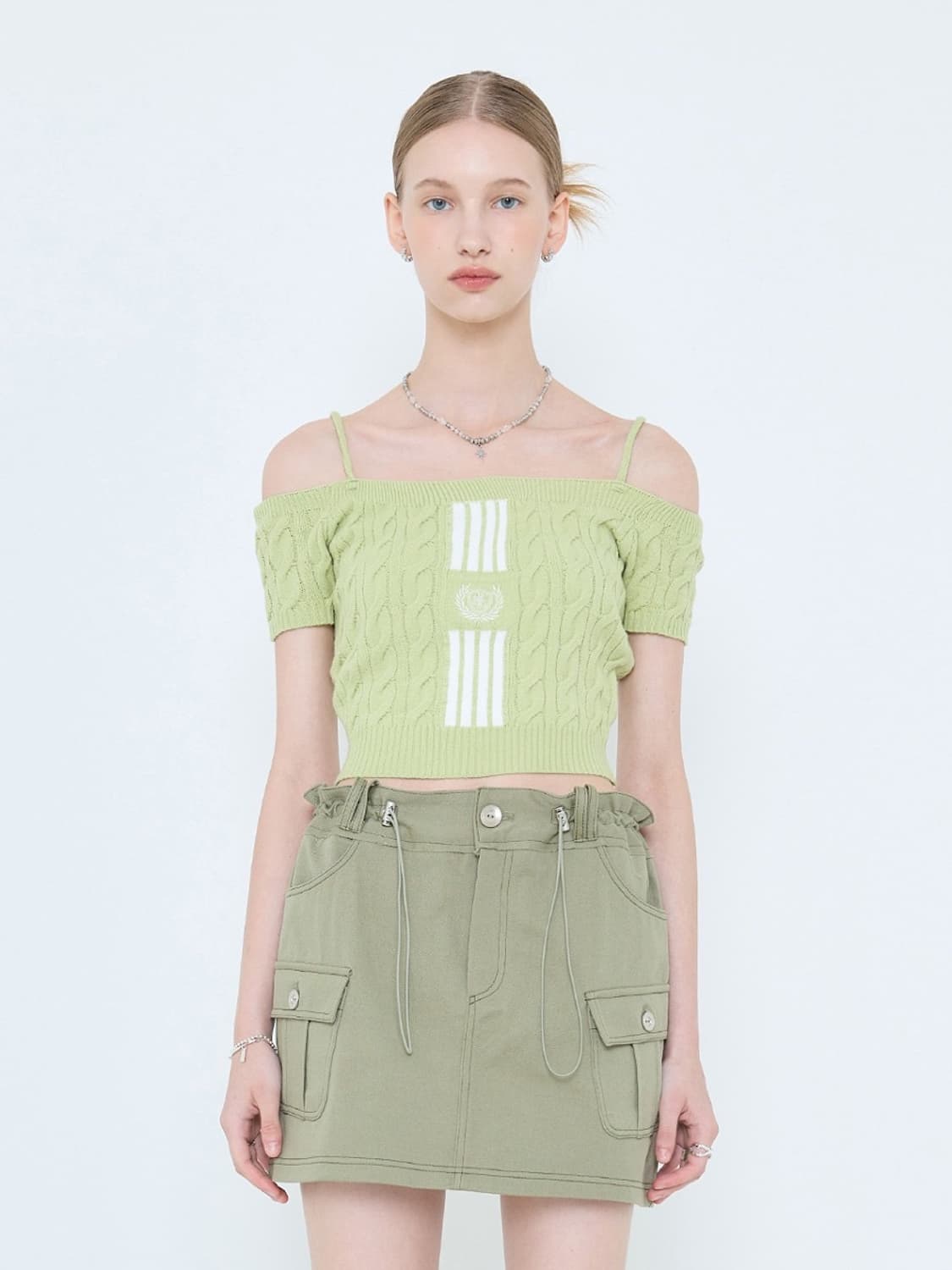 라티젠 오프숄더 니트 그린 상품이미지1