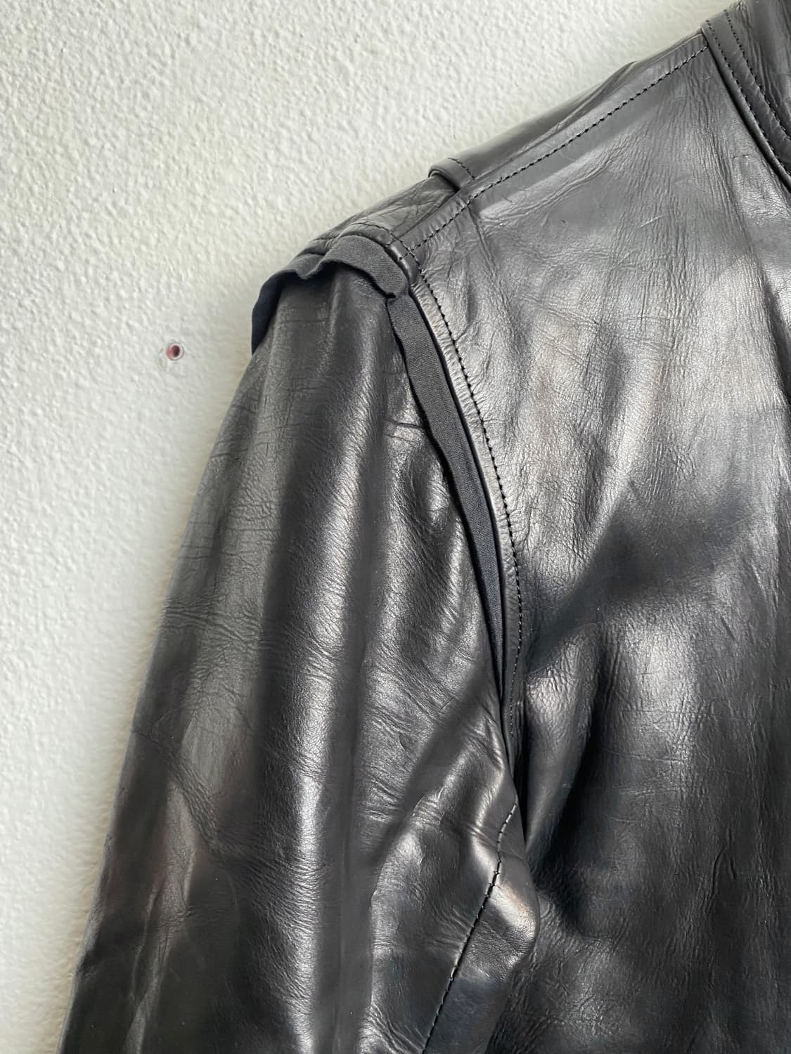 스즈키 타카유키 레더자켓 상품이미지3