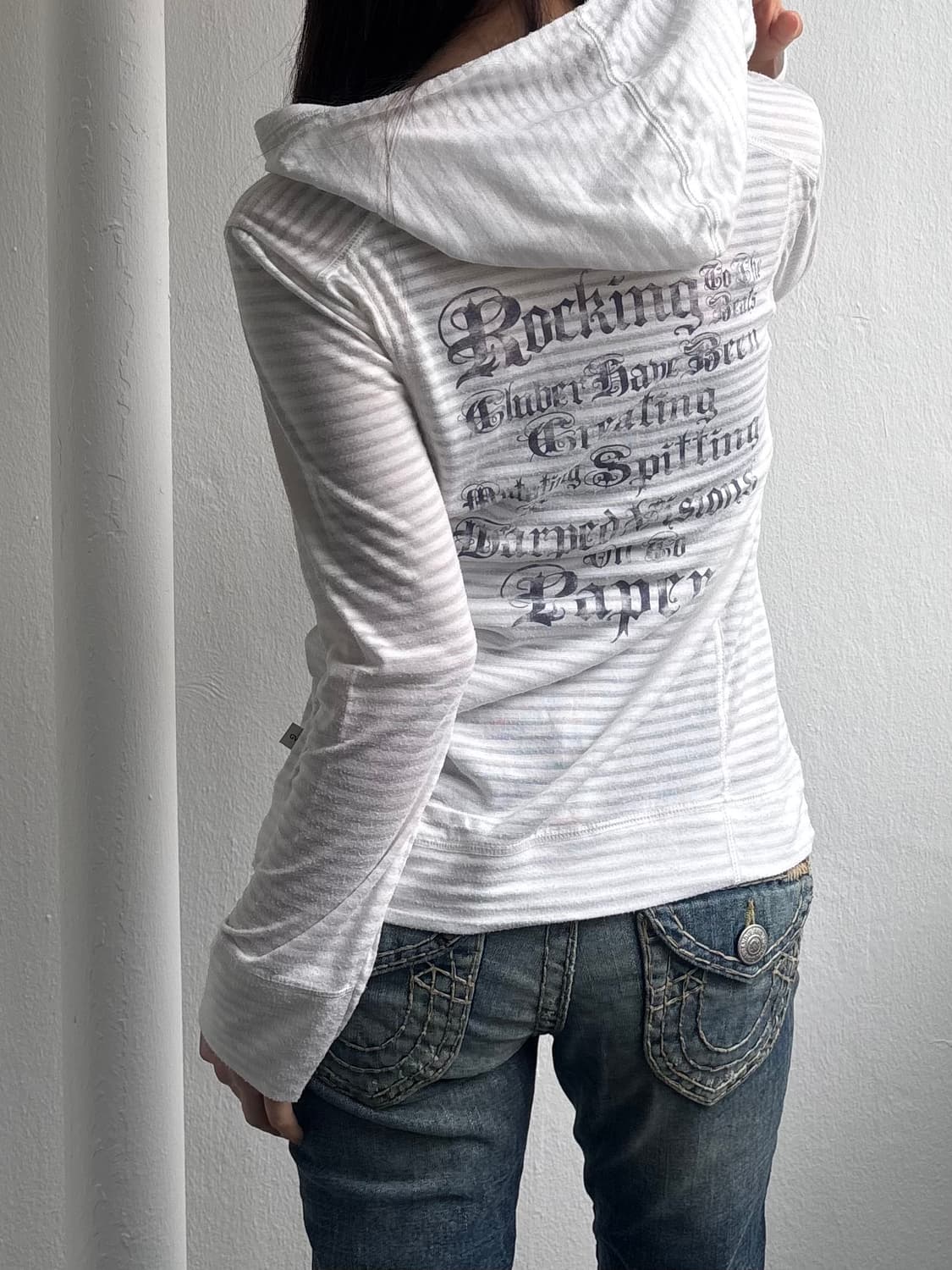 Vintage GV2 Graphic White Hood 상품이미지3