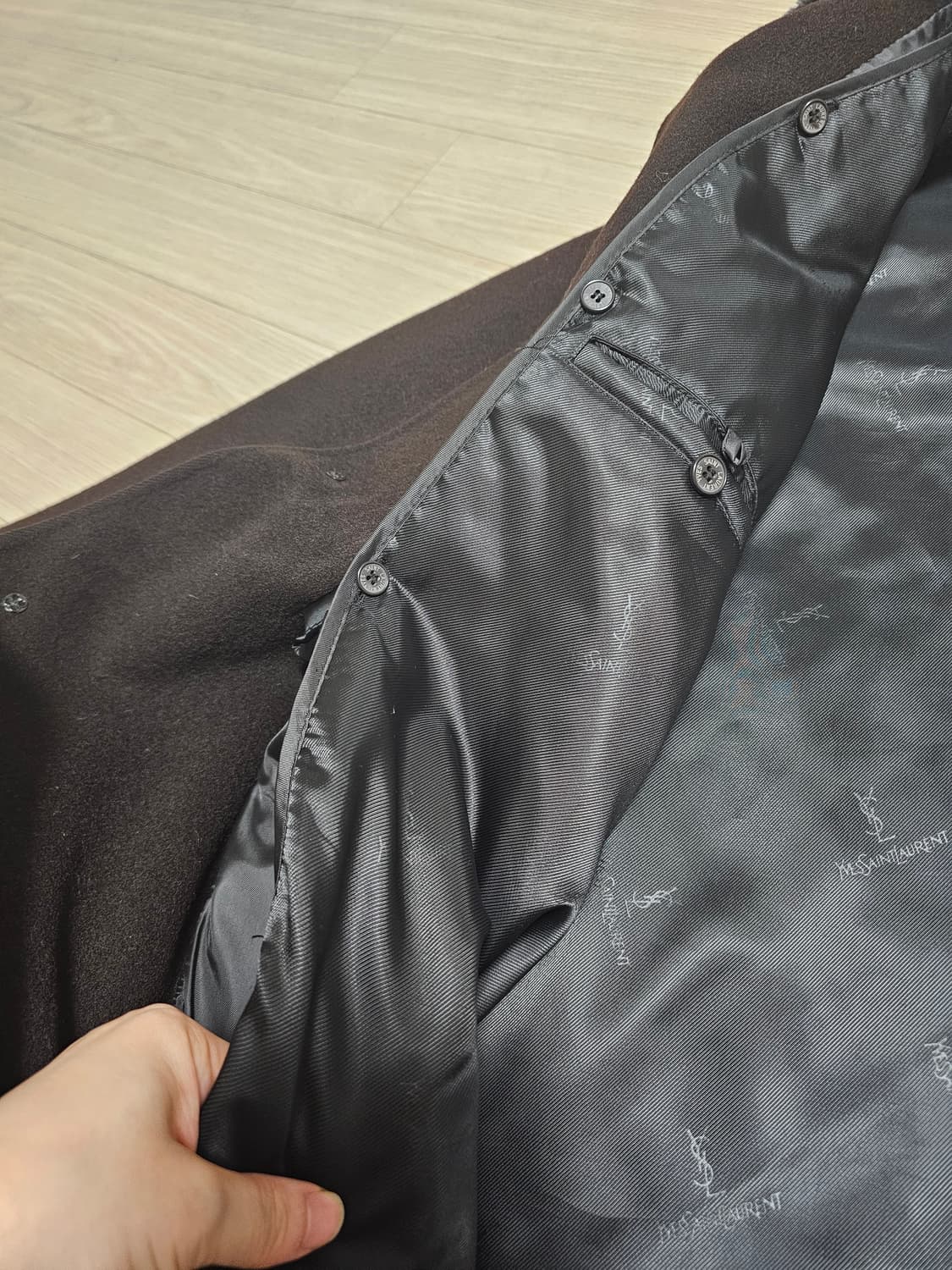 YSL 입생로랑 모 캐시미어 혼방 코트 상품이미지5