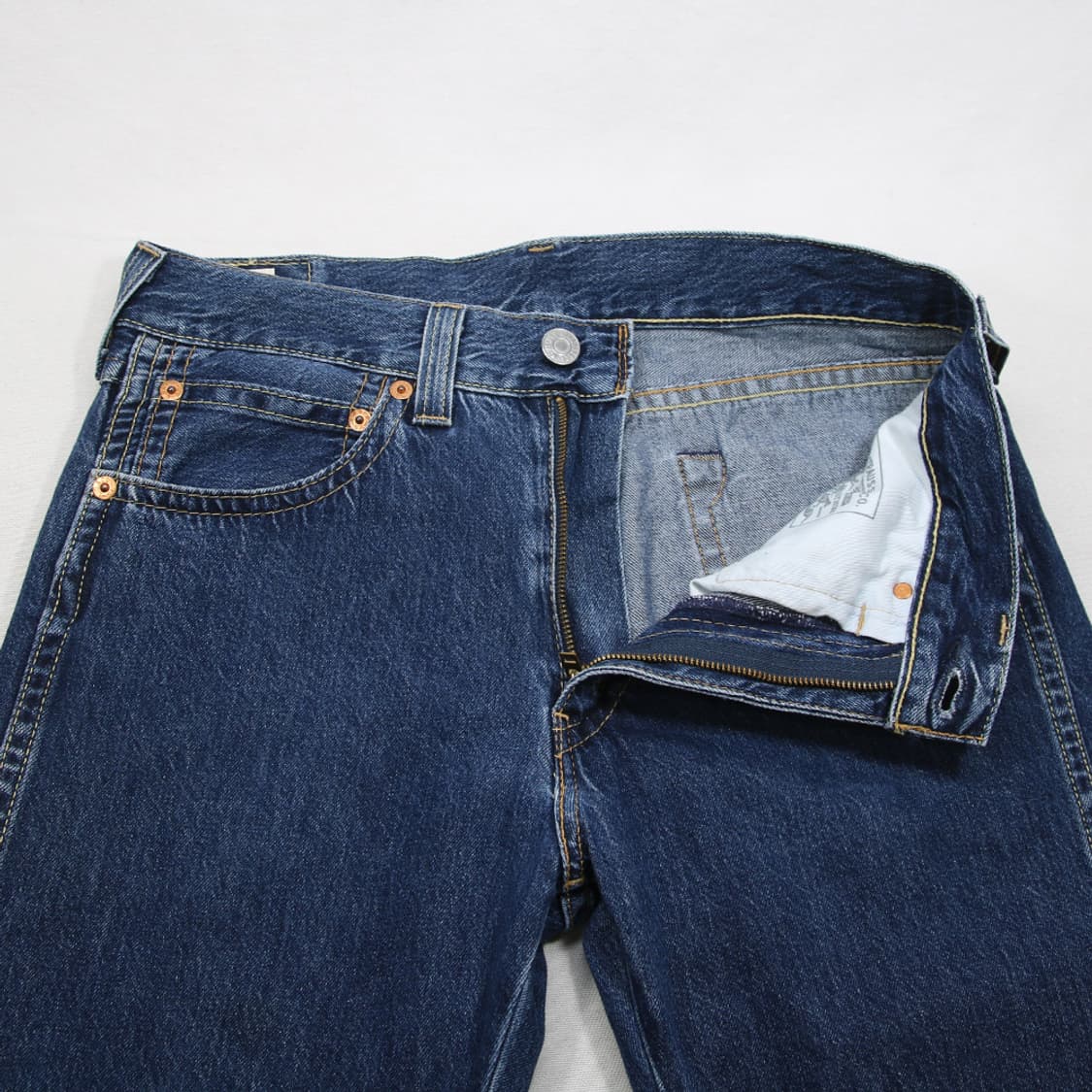 (착용컷) 리바이스 타입원 데님 팬츠 (남성용 33.5) 상품이미지5