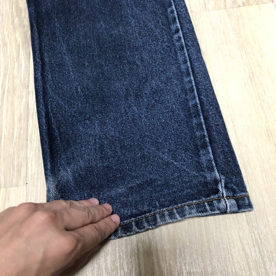 (32) 리바이스 Levi's 505 레귤러핏 중청 하드 워싱 데님 상품이미지3