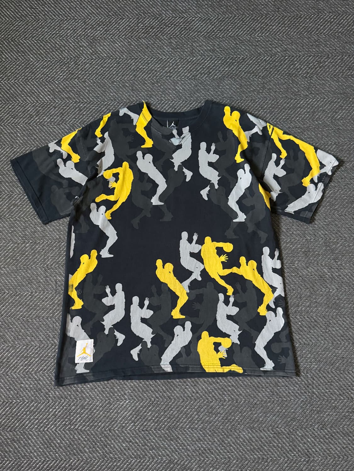 AIR JORDAN 바스켓볼 카모 그래픽 빈티지 티셔츠 (105-110) 상품이미지1