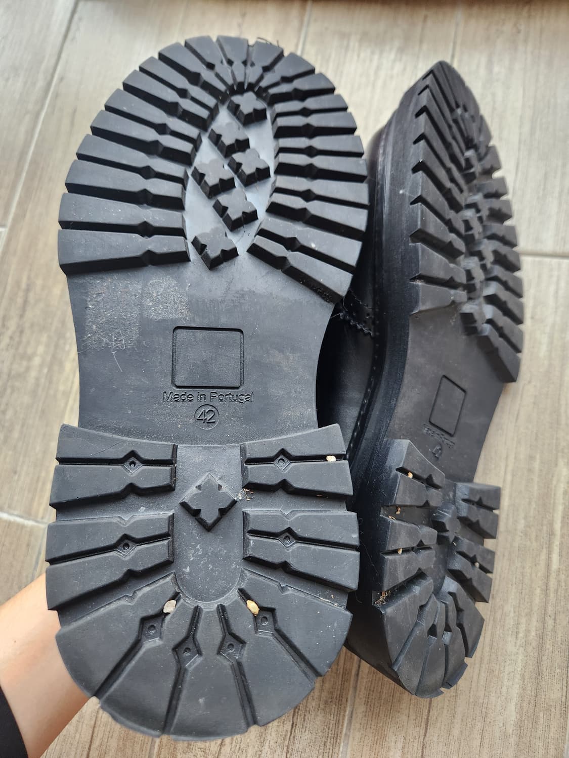 코스(COS) 청키 레더 더비 브로그 (265) 상품이미지7