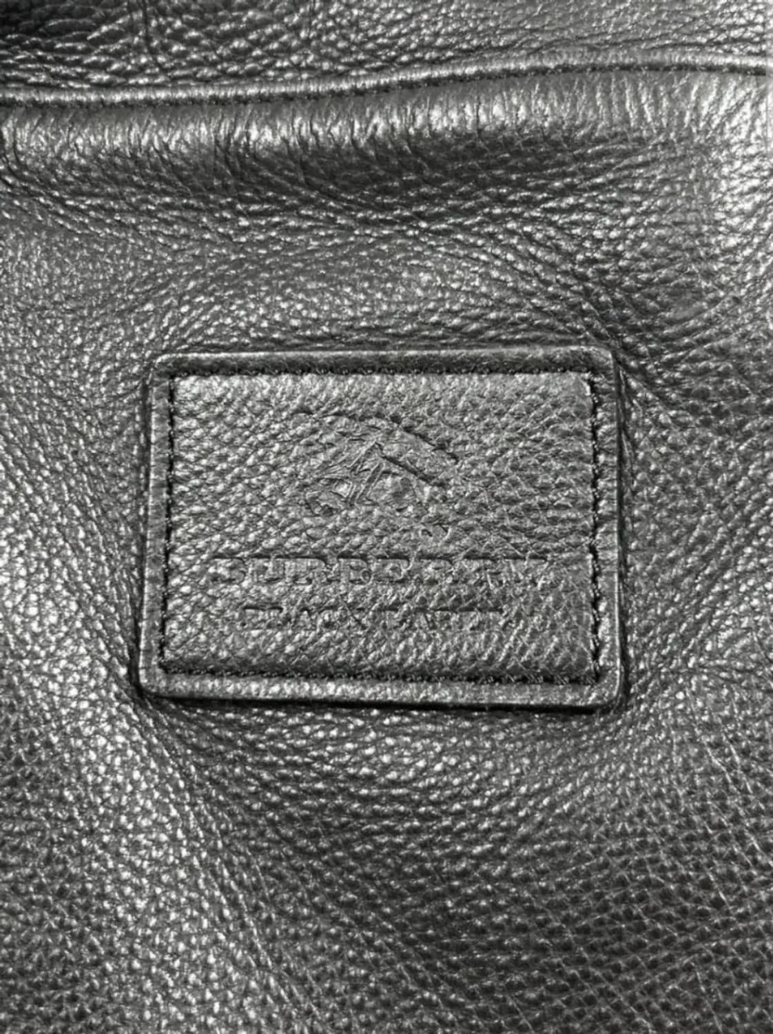 버버리 블랙라벨 소가죽 토트백 상품이미지8