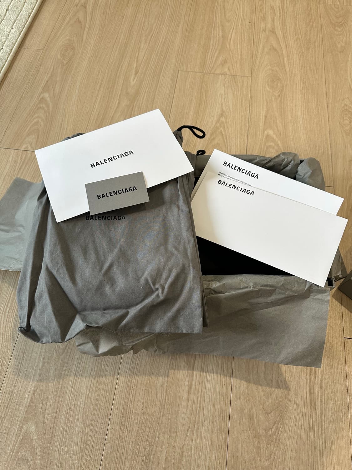 발렌시아가 스페이스 슈 매트 블랙 무광 42 상품이미지9