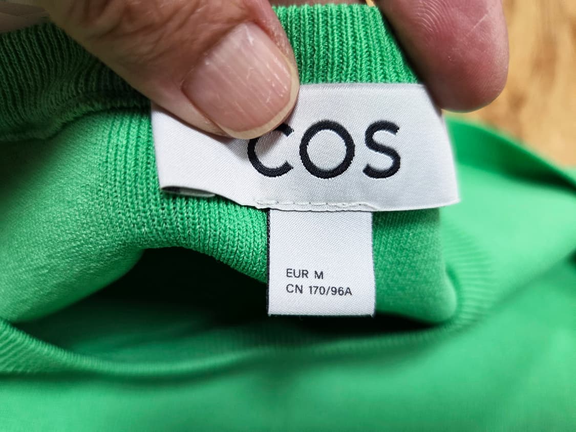 COS 미니멀 슬리브리스 탑 66 새상품 상품이미지4