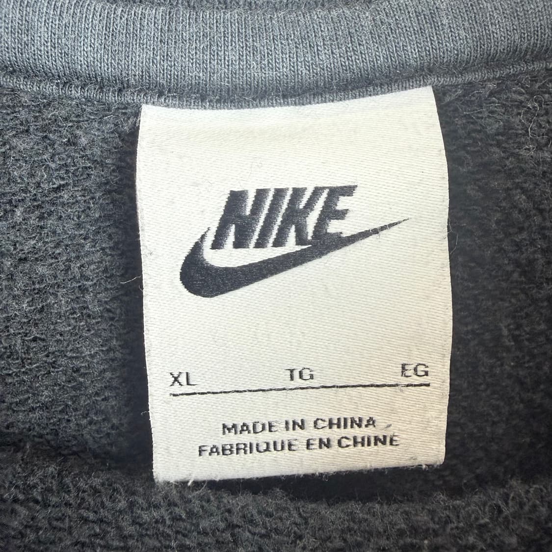 (105) 나이키 서울 맨투맨 블랙 상품이미지3