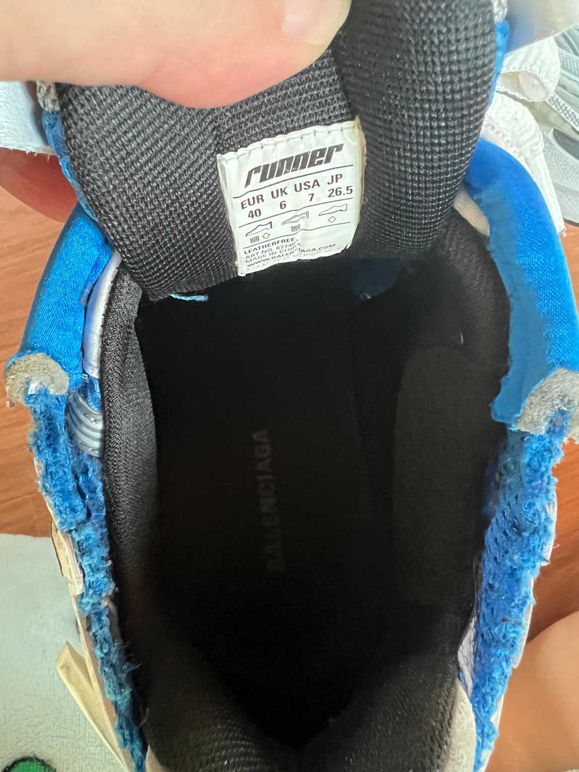 [40]발렌시아가 뉴러너 스니커즈 블루 화이트 상품이미지3