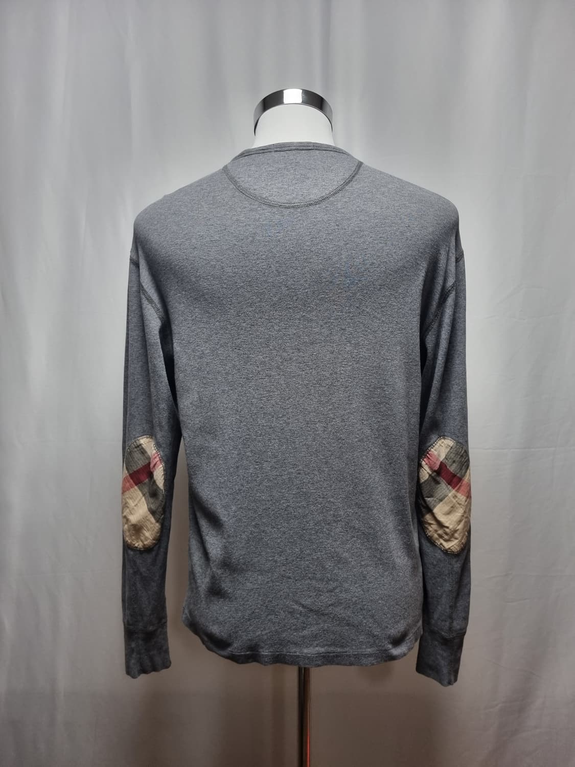 버버리 엘보패치 긴팔 티셔츠 상품이미지2