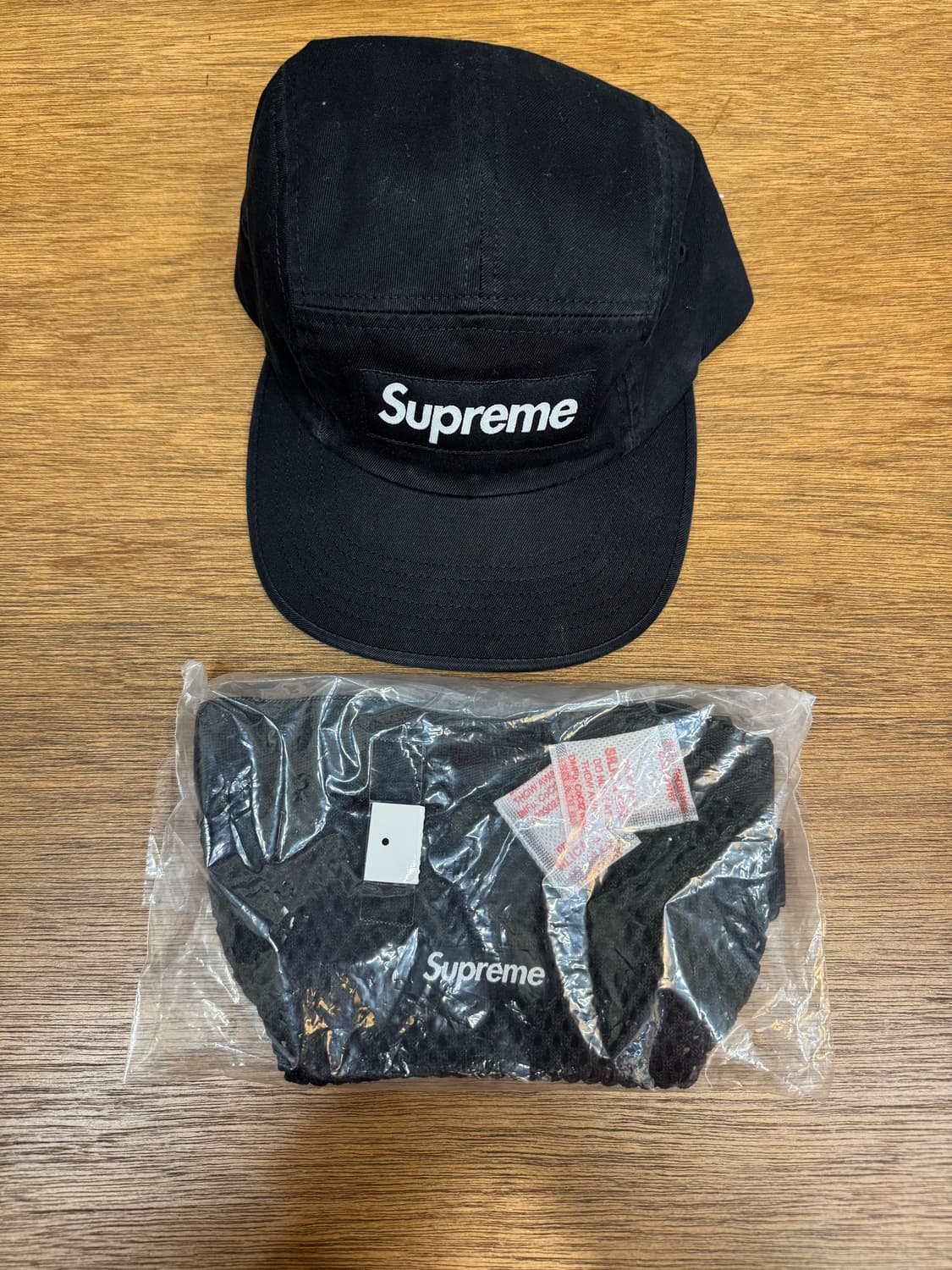 [OS] 슈프림 메쉬 미니 파우치 블랙 - 25SS 상품이미지5