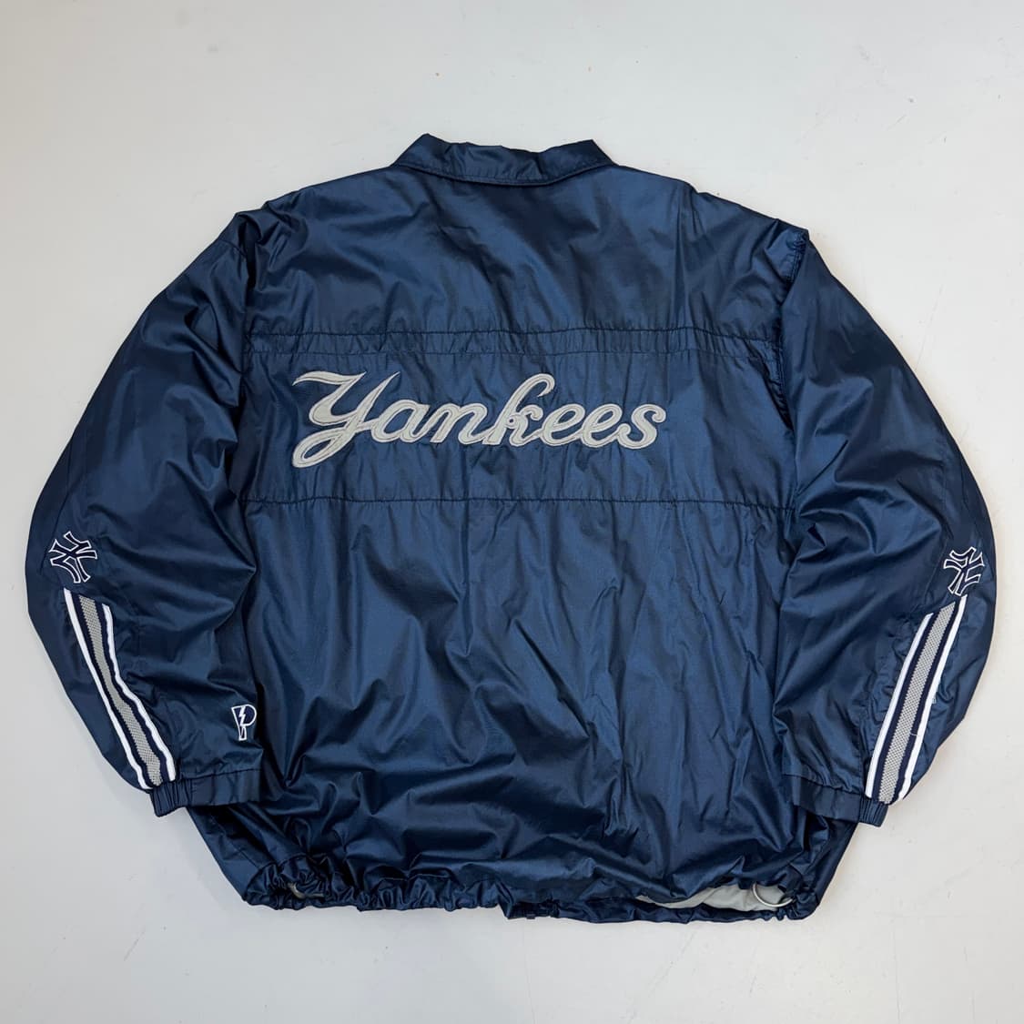 PRO PLAYER 90s 뉴욕 양키스 올드스쿨 바람막이 자켓 상품이미지3