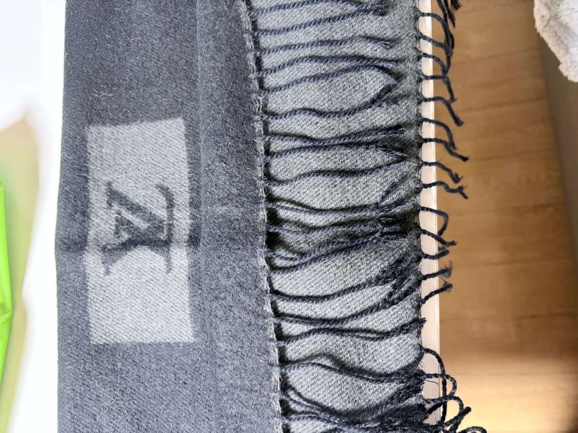 루이비통 투톤 머플러 상품이미지5