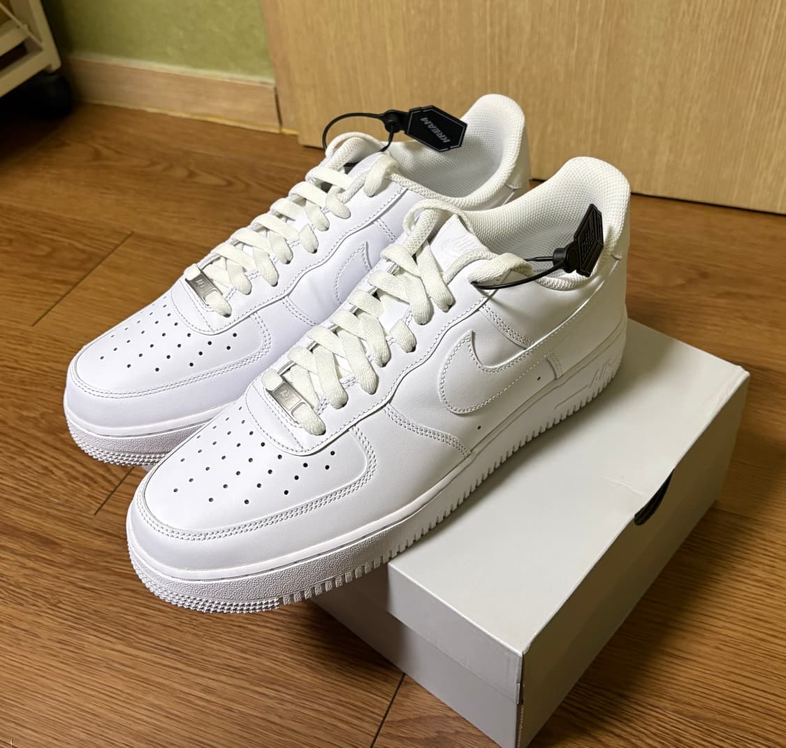 290) 나이키 에어포스 1 '07 로우 화이트 상품이미지1