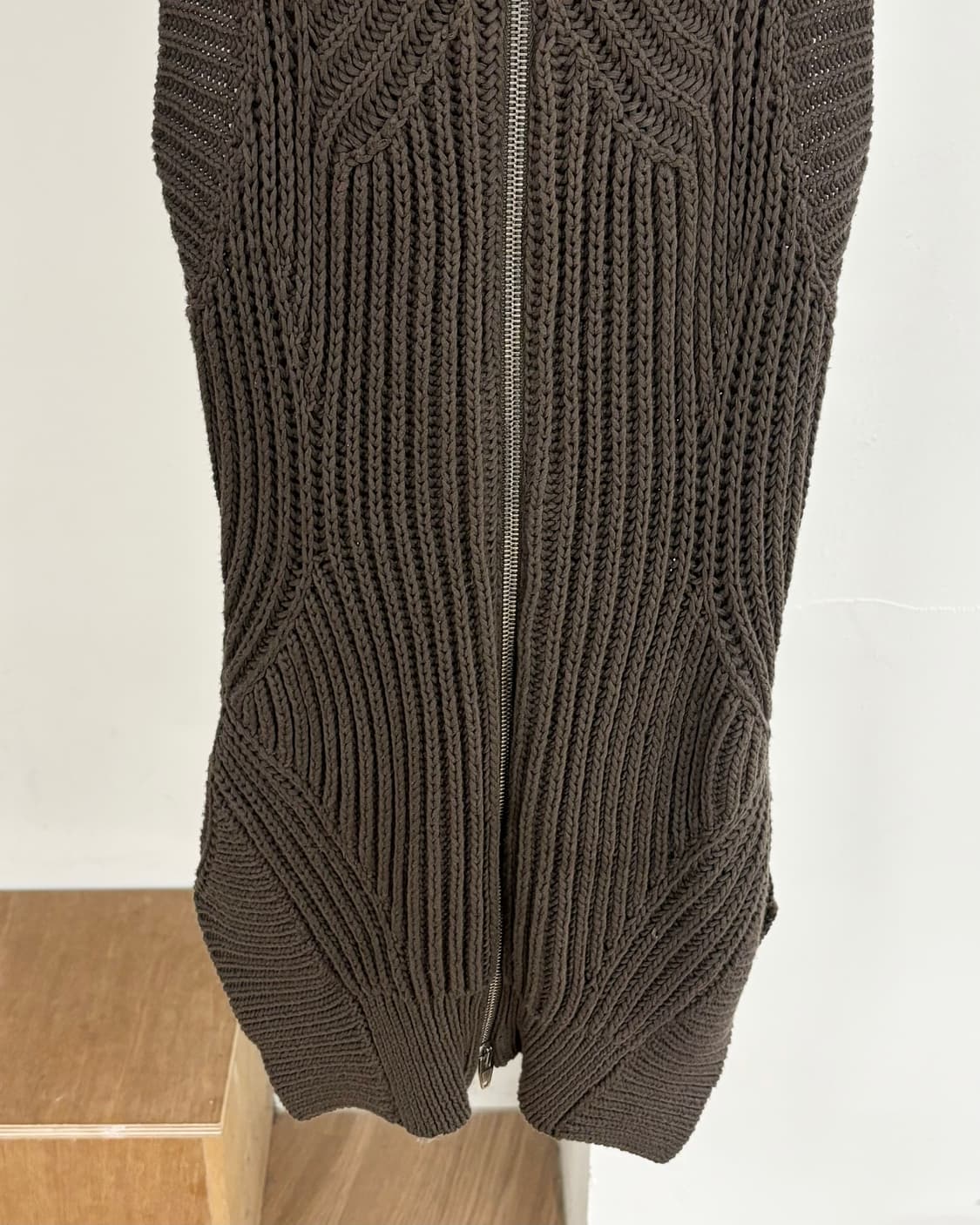 알렉산더 왕 카키 집업 울 블렌드 니트 조끼 상품이미지5