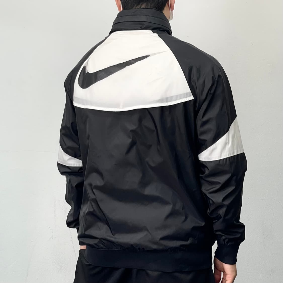 나이키 빅스우시 오레오 배색 윈드러너 바람막이 자켓 상품이미지2