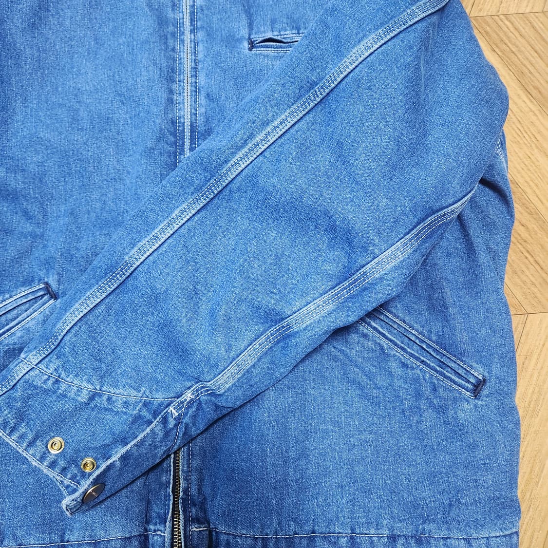 칼하트자켓팝니다 상품이미지8