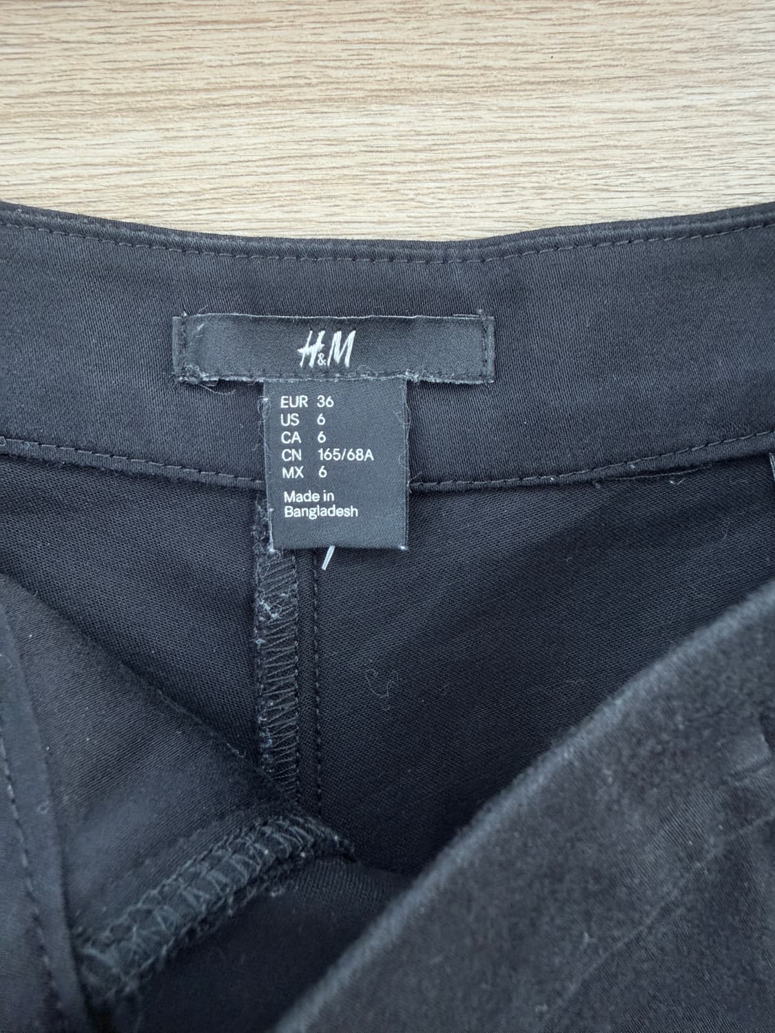 빈티지 H&M 블랙 로우라이즈 숏 팬츠 상품이미지5