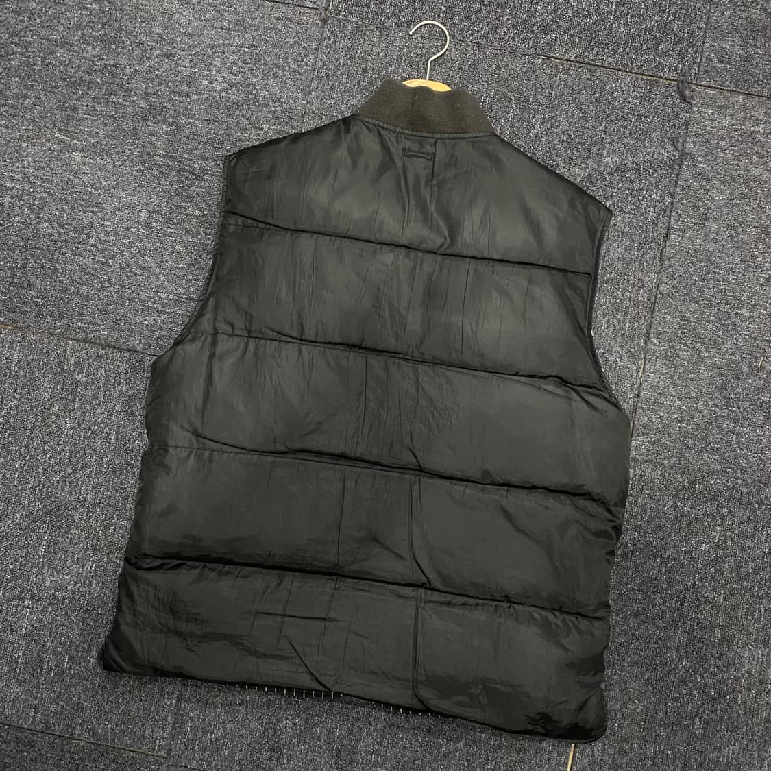 입 생로랑 리버시블 패딩조끼 상품이미지4