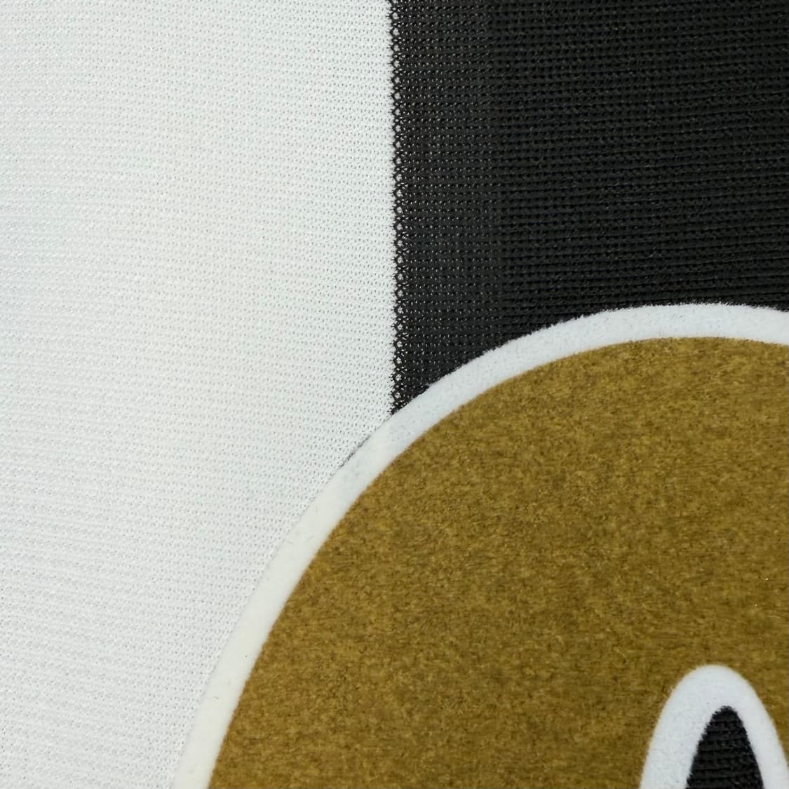 05-06 뉴캐슬 홈 시어러 유니폼 상품이미지3