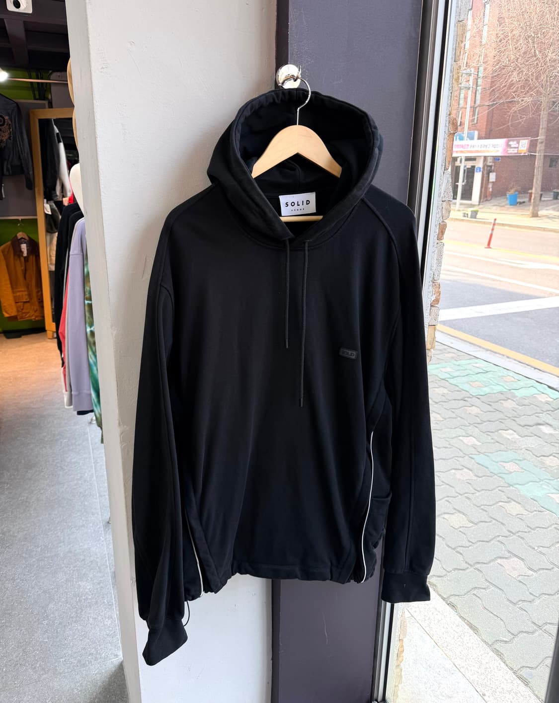 50/ 솔리드옴므 23-24FW 확장패널 후드티 상품이미지3