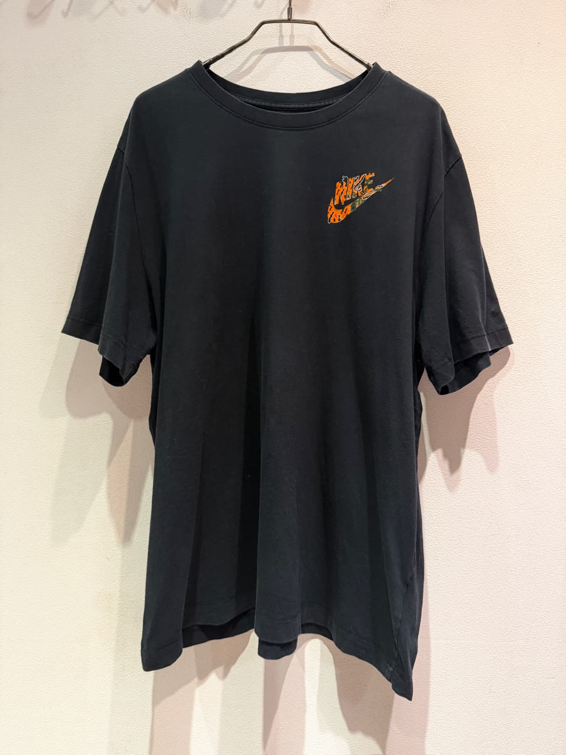 Nike Camo Logo Graphic Tee 상품이미지2
