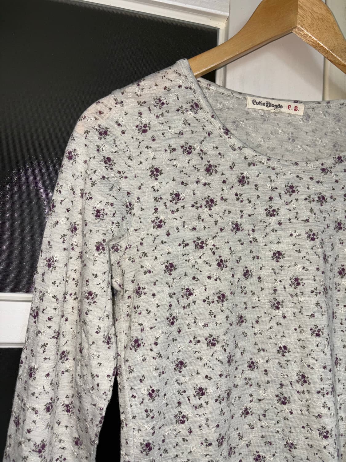 그레이 잔꽃 티셔츠 상품이미지4