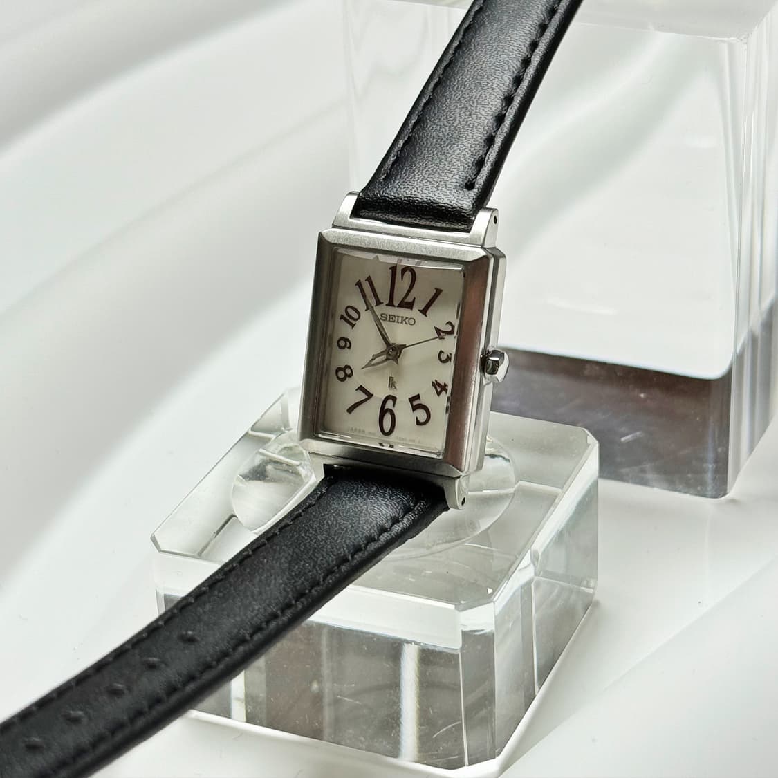 90s00s 빈티지 세이코 루키아 빈티지 탱크 볼드 넘버 워치 상품이미지2