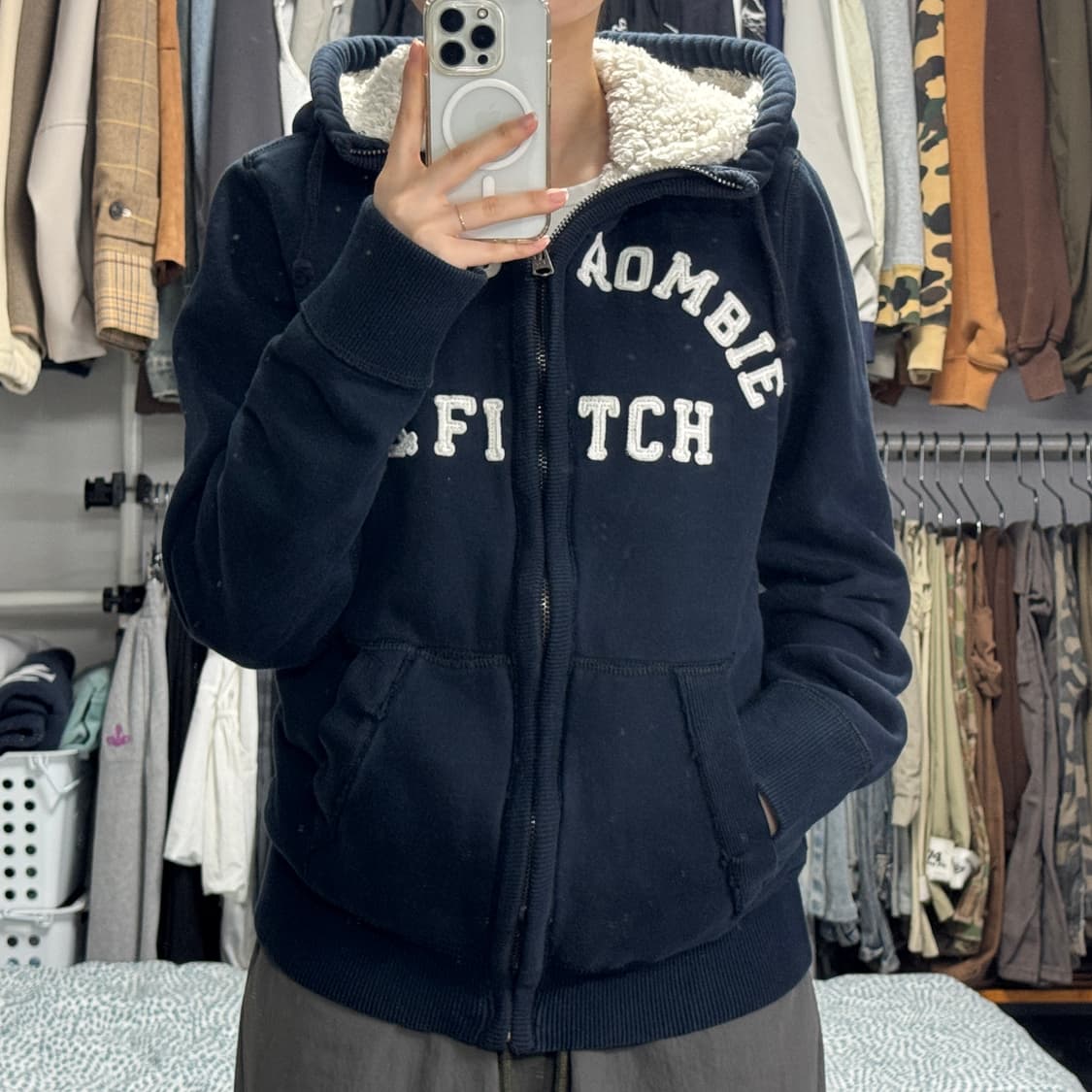 아베크롬비 시그니처 스펠로고 패치 울프죠 후드집업 상품이미지1