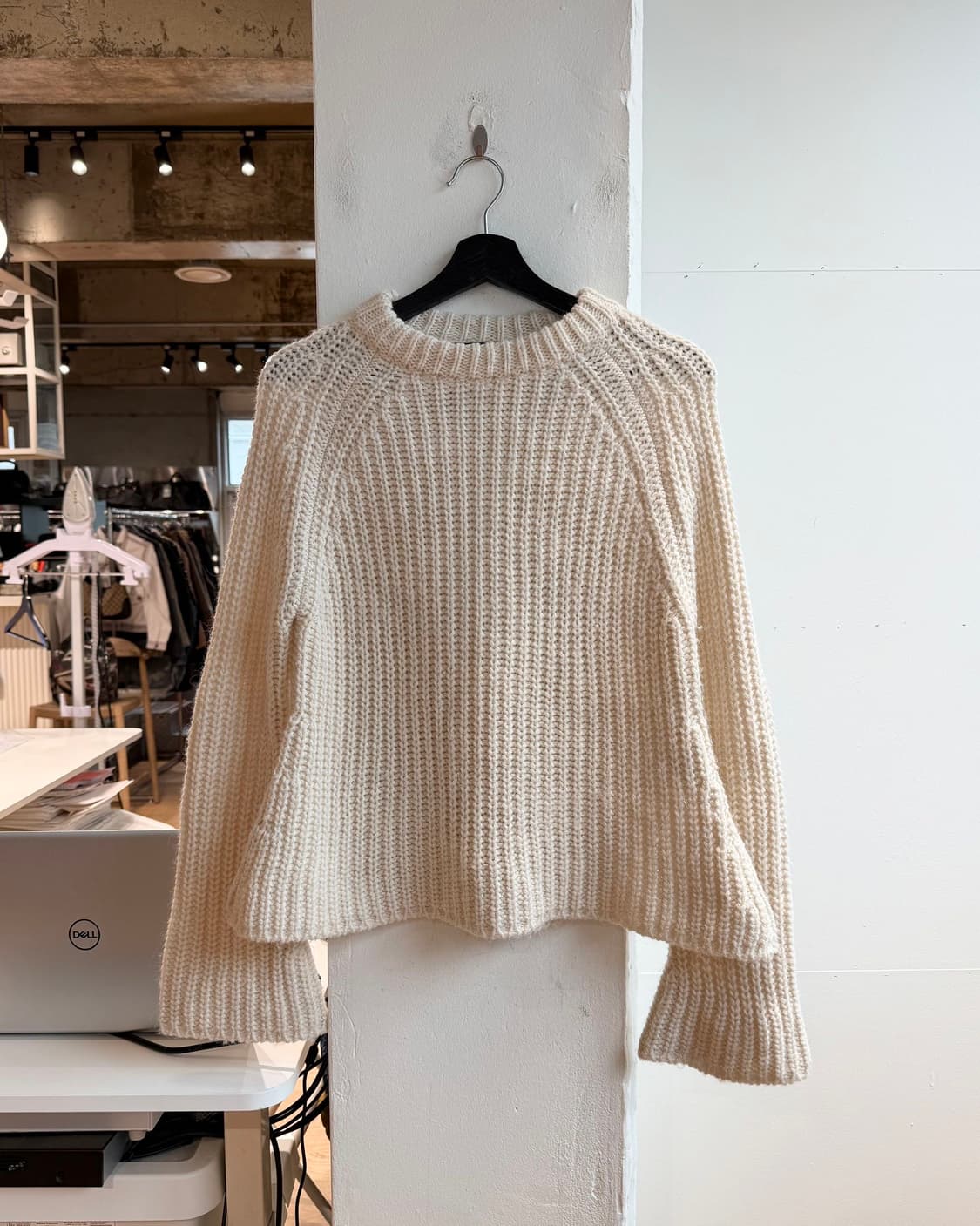 마쥬 아이보리 알파카울 라운드 니트  상품이미지2