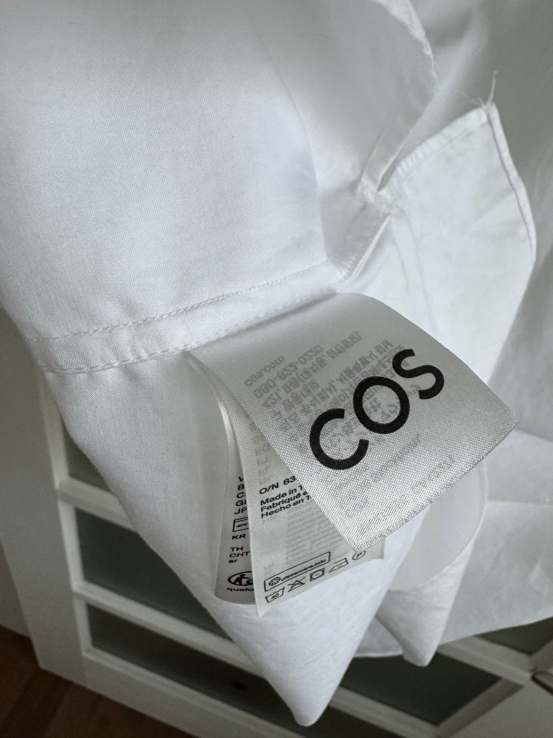 COS 코스 화이트 셔츠 (EUR 36) 상품이미지5