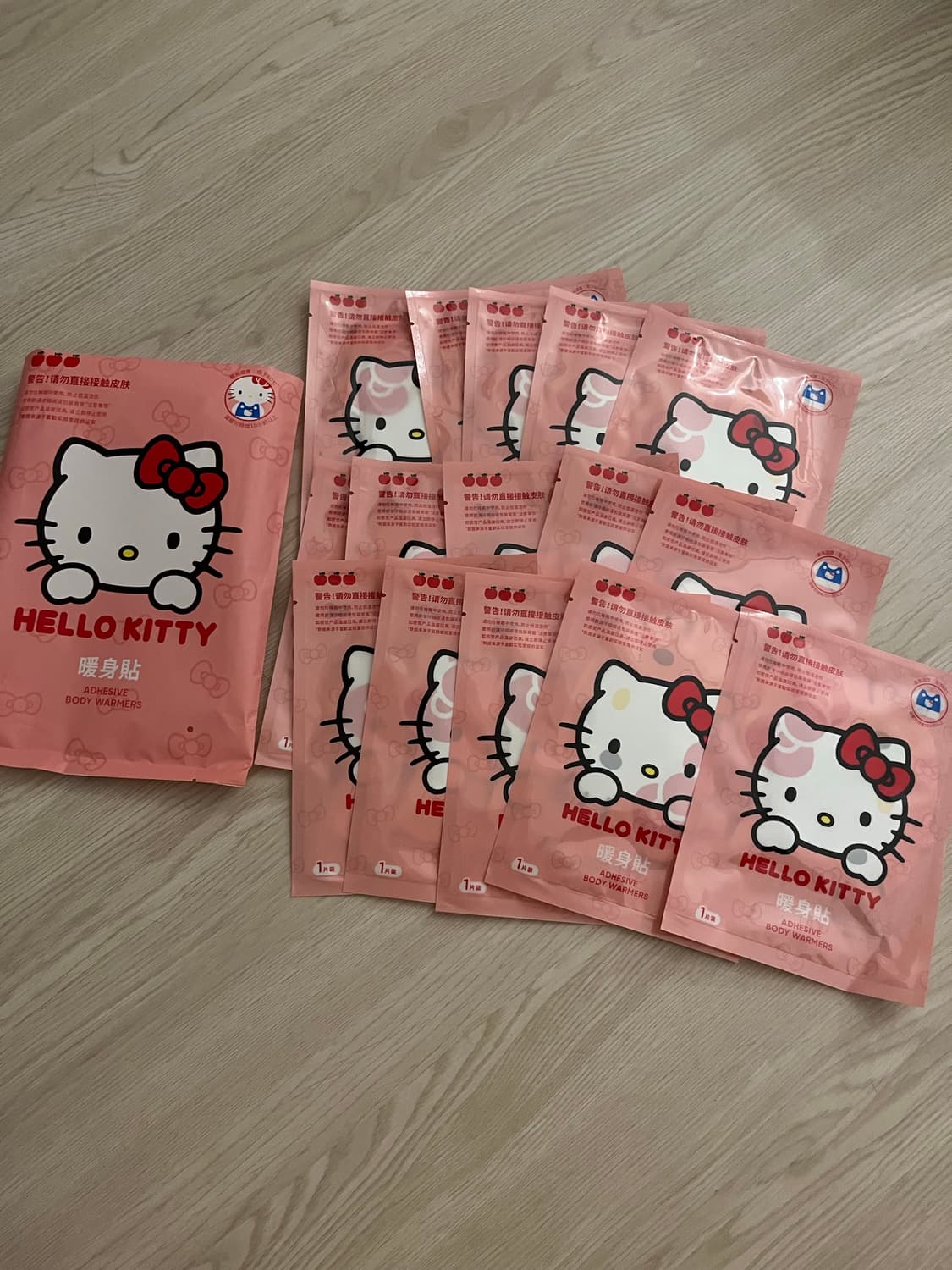 헬로키티 핫팩 15매 상품이미지2