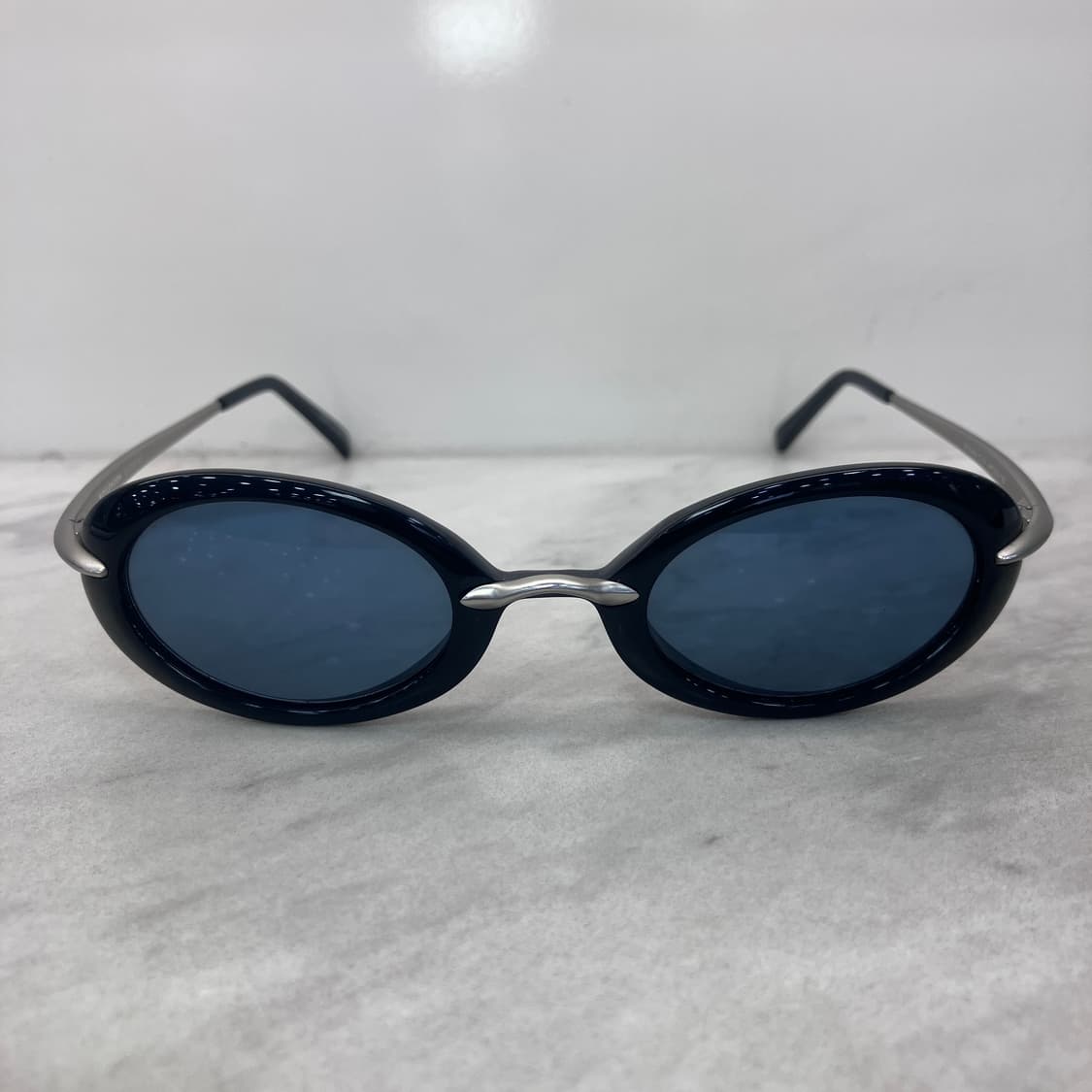 D10 보이런던 BOYLONDON 블랙 실버 빈티지 오벌 선글라스 상품이미지6