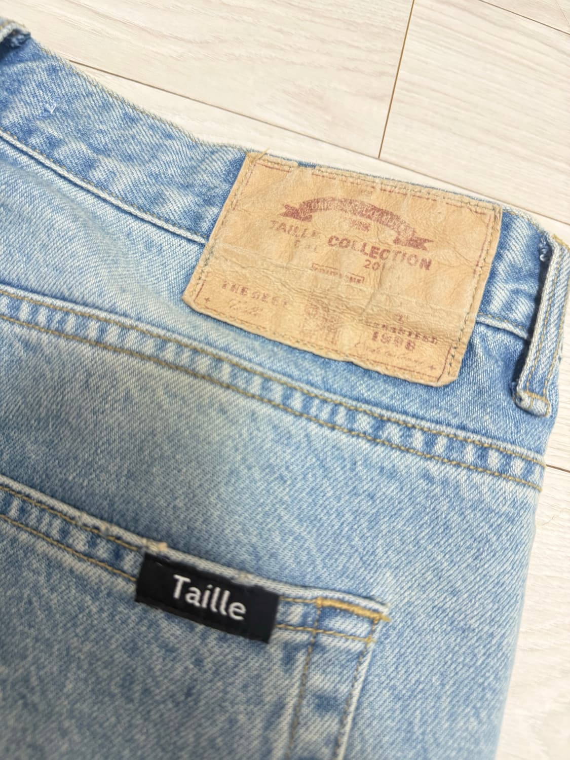 타일레 부츠컷 데님 연청 3사이즈 상품이미지3