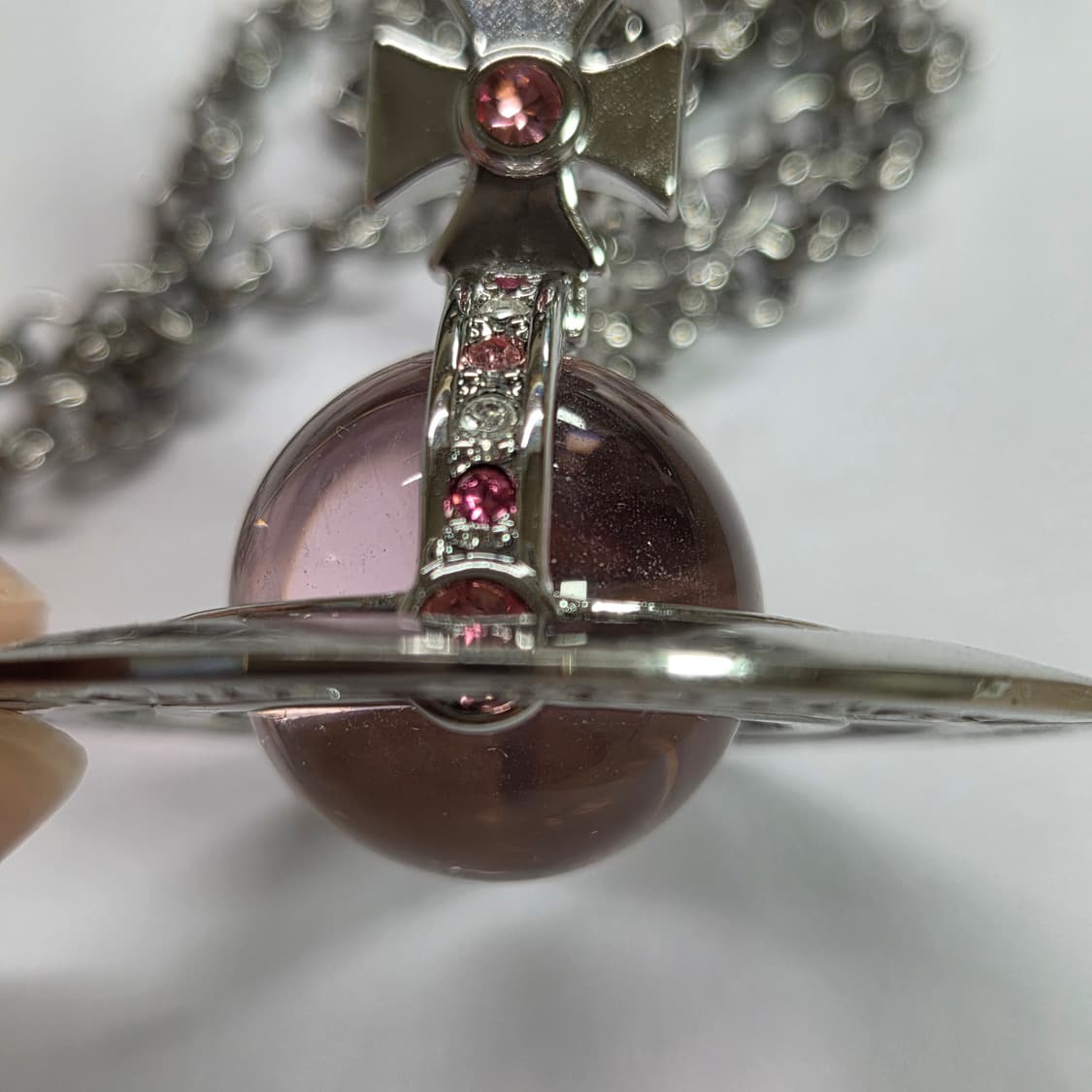 비비안웨스트우드 빅 orb 핑크 목걸이 판매합니다 상품이미지6