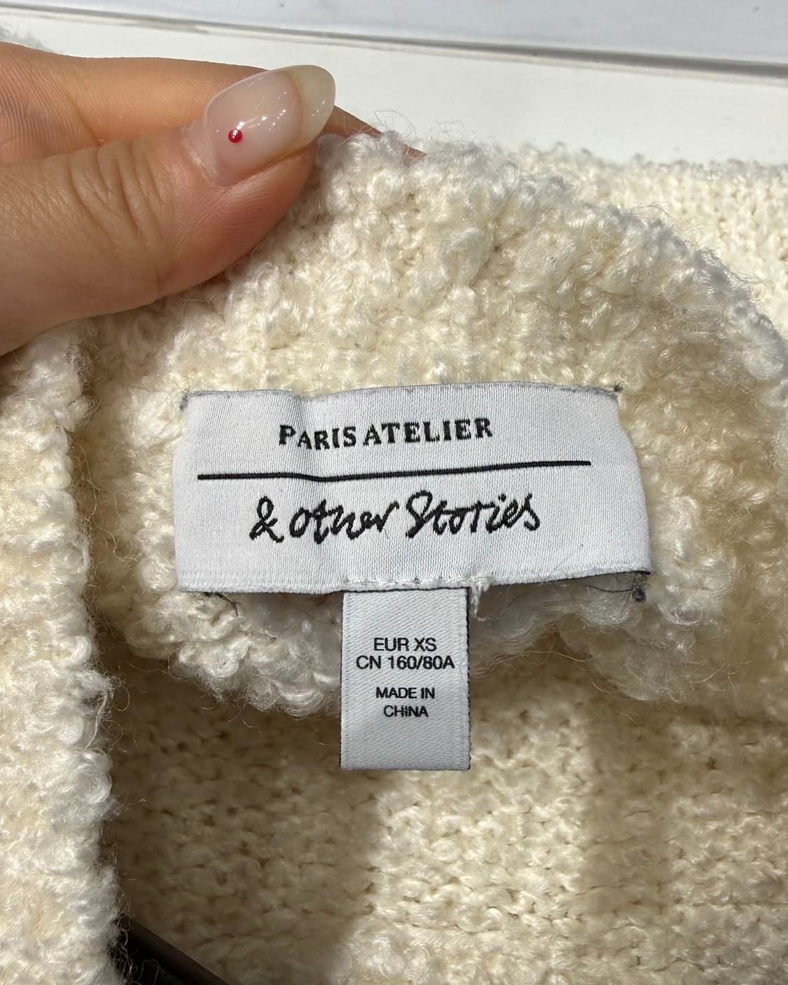 앤아더스토리즈 아이보리 데이지 자수 니트  상품이미지8