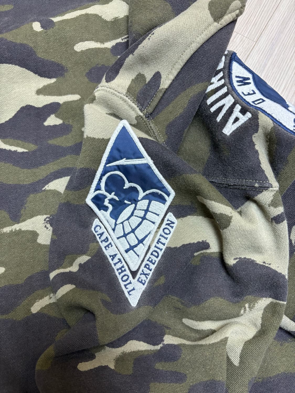 아비렉스 카모 집업 상품이미지2