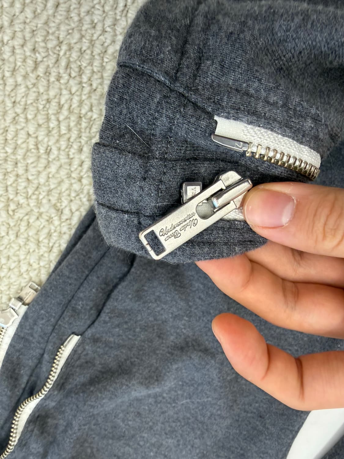 언더커버 23SS 언더커버리즘 사이드 집 팬츠 상품이미지6