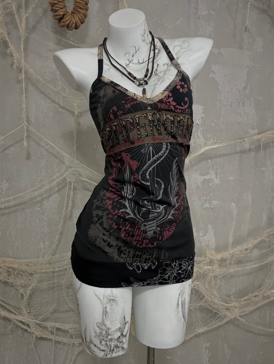 Snack Detail Sleeveless 상품이미지1