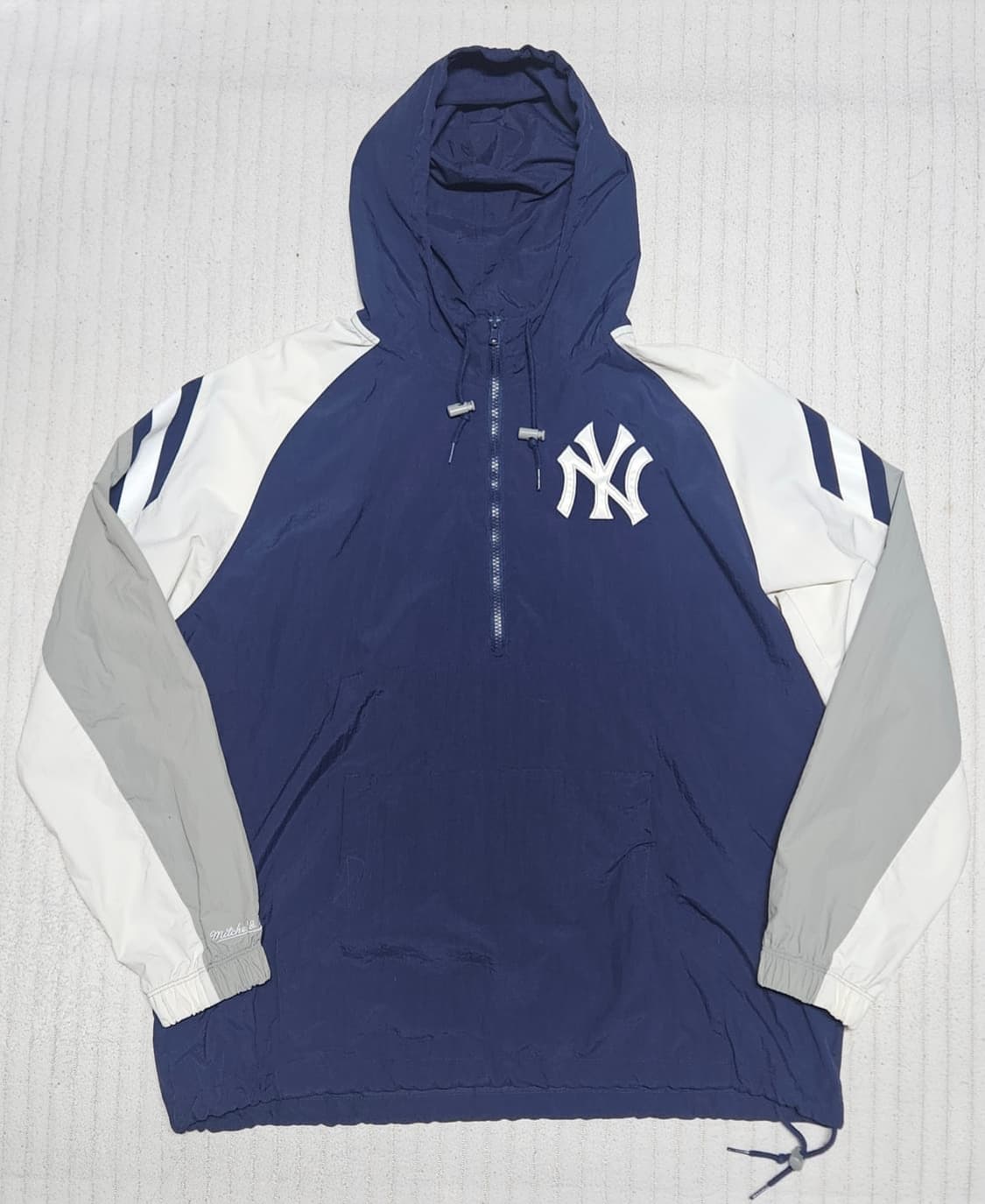 ​[희귀매물] 미첼앤네스 뉴욕양키스 쿠퍼스타운 아노락(실착 2회/풀자수) 상품이미지1