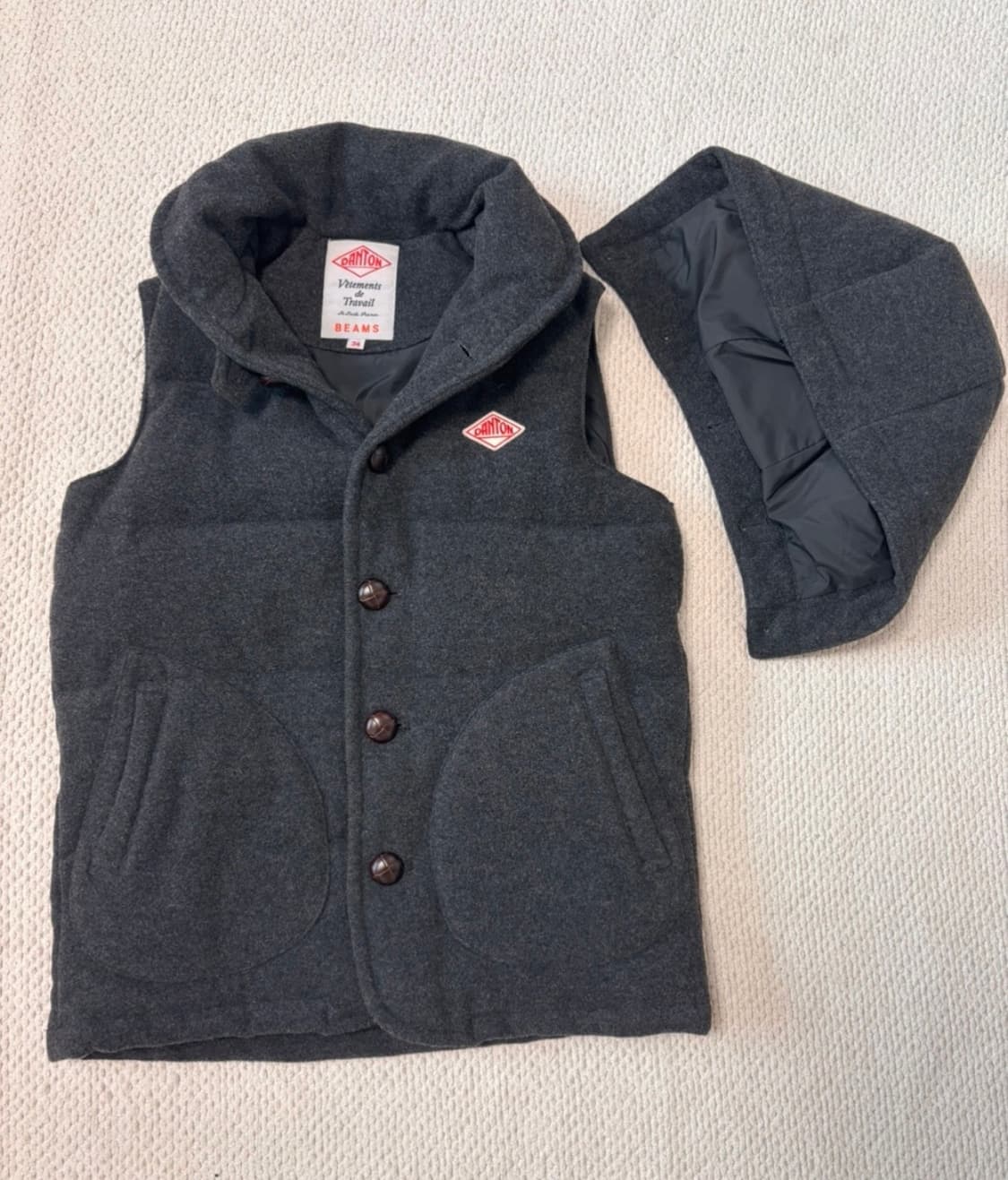 빔즈 x 단톤 콜라보 울 다운 베스트 조끼 상품이미지1