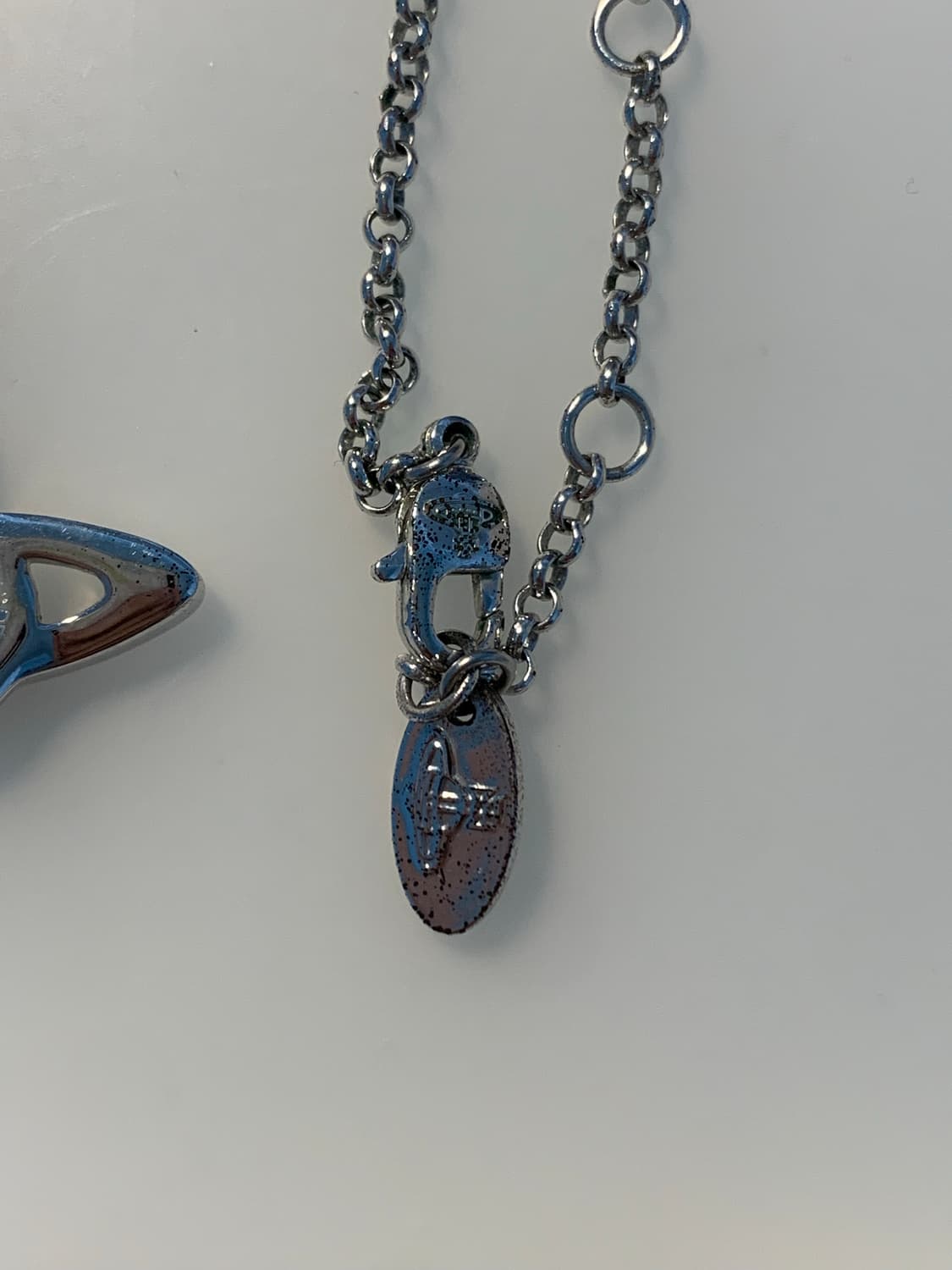 비비안웨스트우드 미니 바스 릴리프 목걸이 상품이미지7