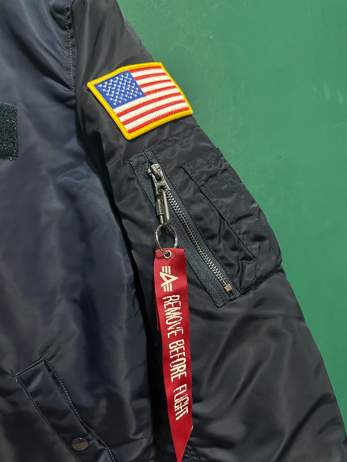 알파인더스트리 나사 신형ma-1 네이비L 상품이미지5