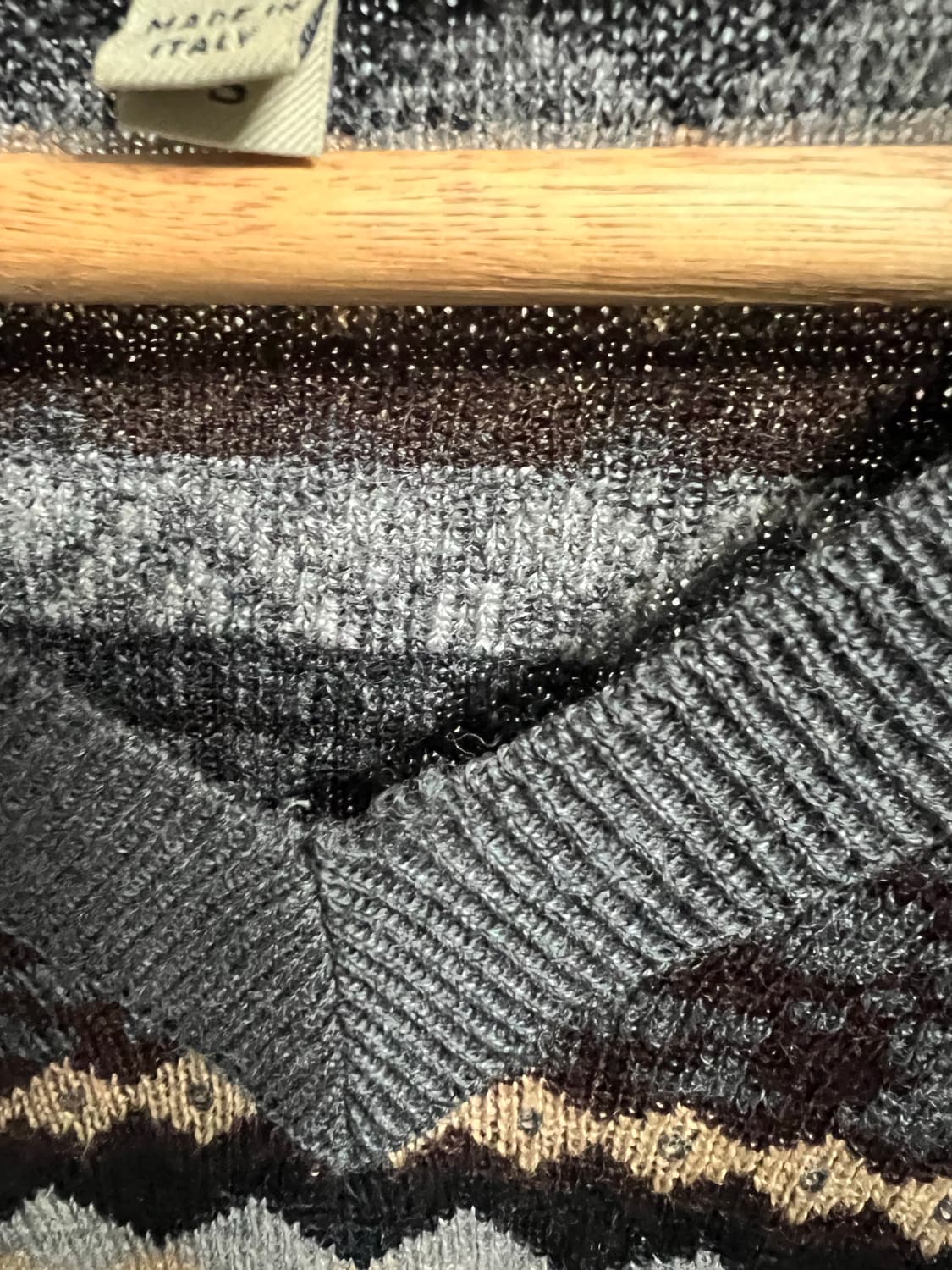 버버리 브이넥 니트  상품이미지6