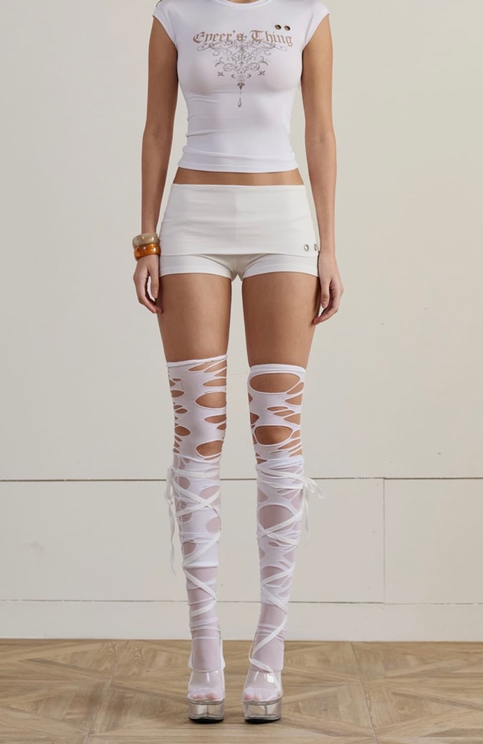 Eyeer Foldover Waist Short Pants - White 상품이미지1